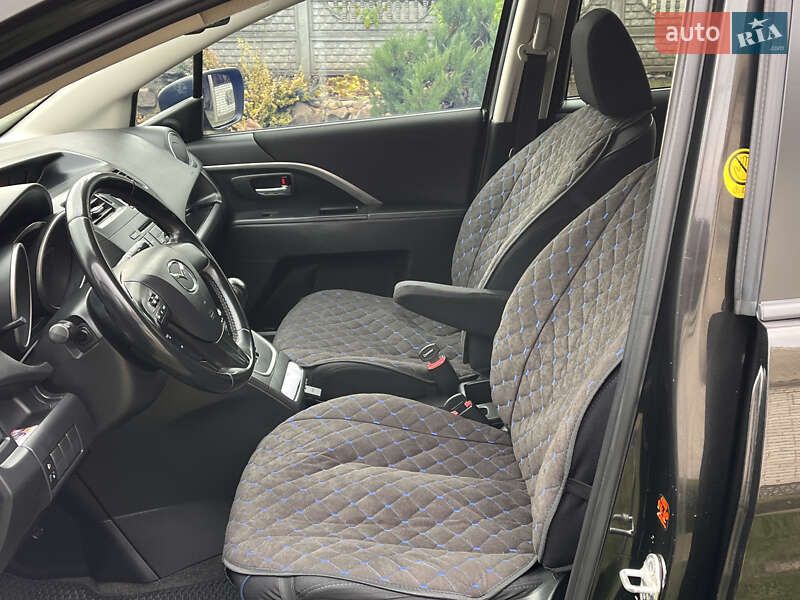 Мінівен Mazda 5 2010 в Києві