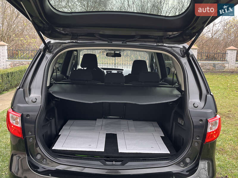 Мінівен Mazda 5 2010 в Києві