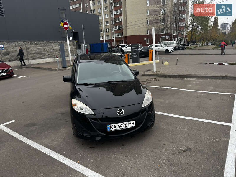 Мінівен Mazda 5 2011 в Києві