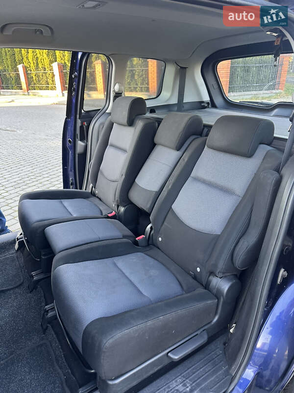 Мінівен Mazda 5 2006 в Львові фото 12 Мінівен Mazda 5 2006 в Львові