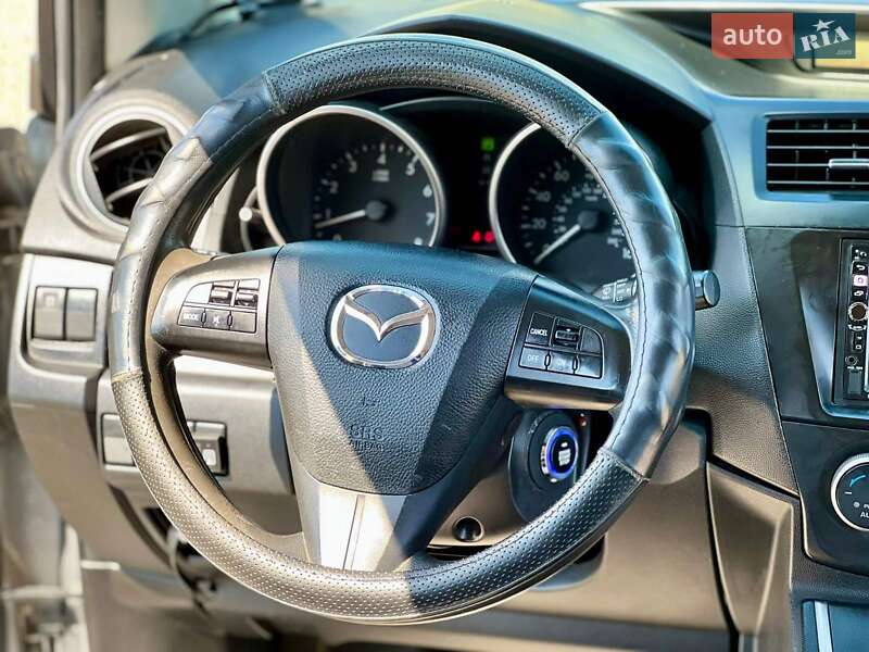 Мінівен Mazda 5 2014 в Горішніх Плавнях