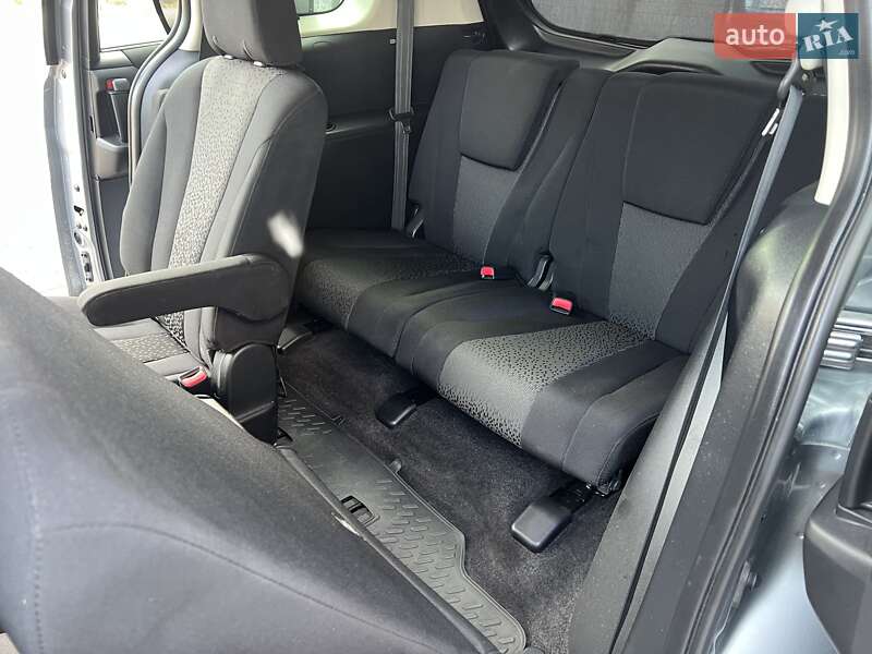 Мінівен Mazda 5 2011 в Києві фото 16 Мінівен Mazda 5 2011 в Києві