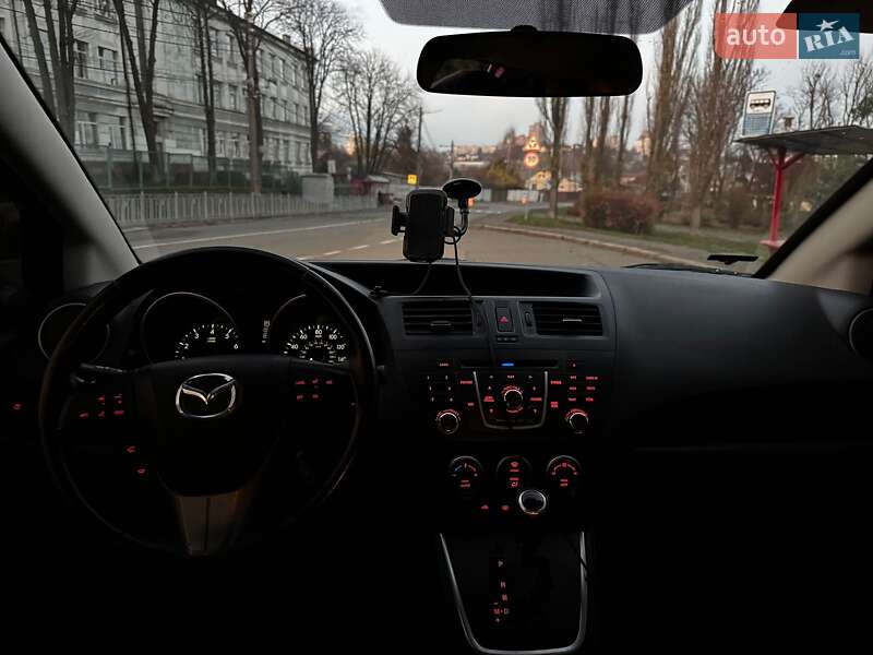 Мінівен Mazda 5 2015 в Києві фото 22 Мінівен Mazda 5 2015 в Києві