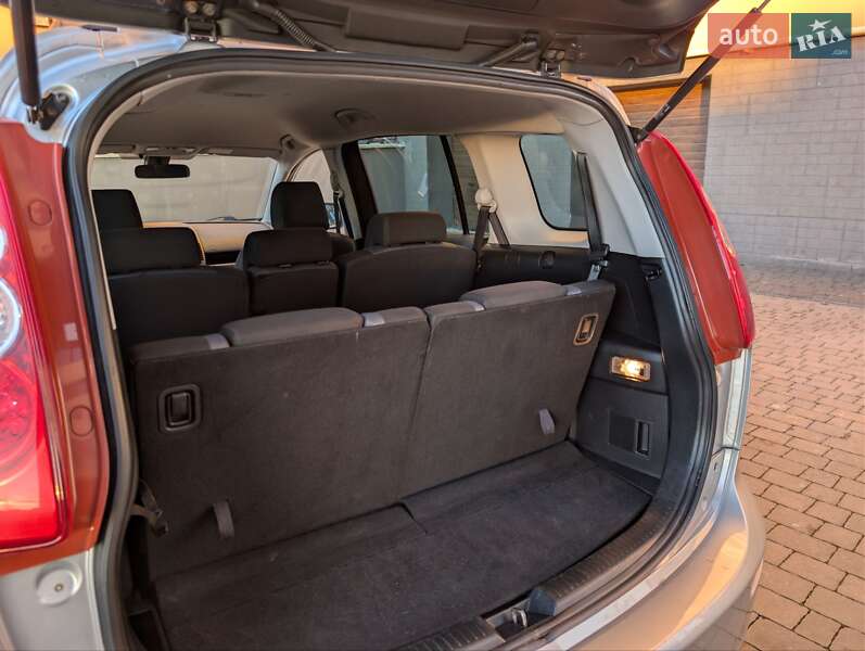 Мінівен Mazda 5 2006 в Івано-Франківську