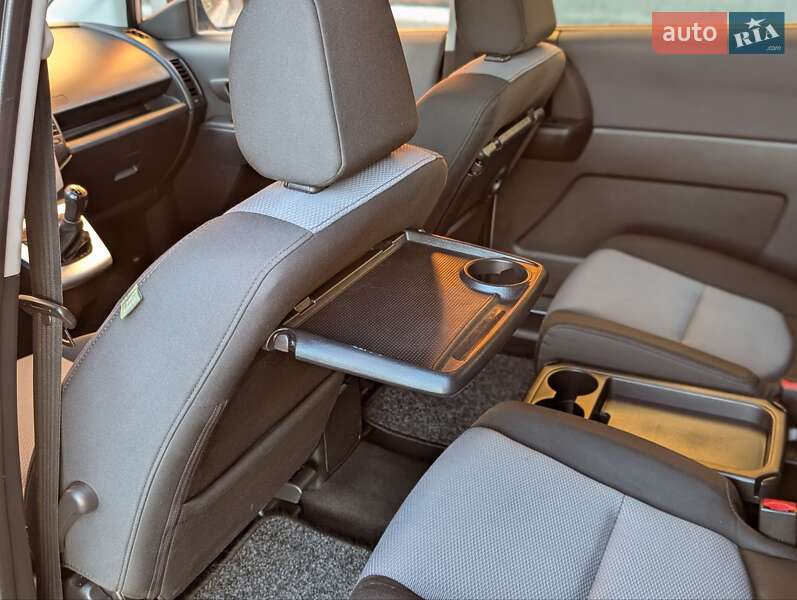 Мінівен Mazda 5 2006 в Івано-Франківську