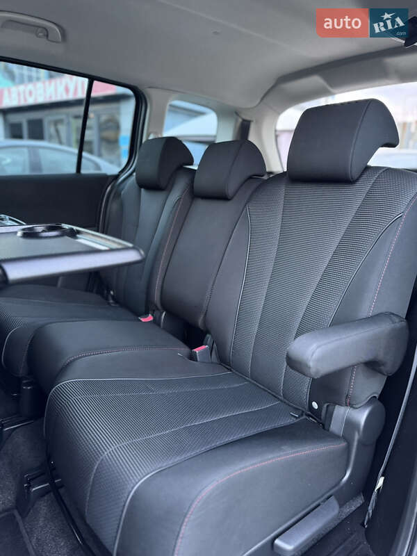 Мінівен Mazda 5 2013 в Києві фото 31 Мінівен Mazda 5 2013 в Києві