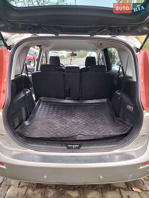 Минивэн Mazda 5 2005 в Черновцах