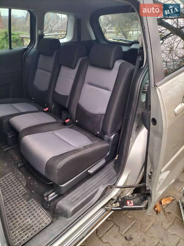 Минивэн Mazda 5 2005 в Черновцах