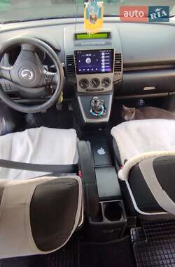 Мінівен Mazda 5 2007 в Києві