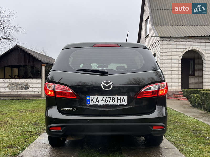 Минивэн Mazda 5 2010 в Киеве
