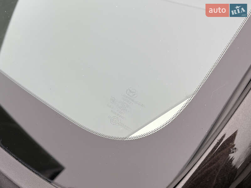 Минивэн Mazda 5 2010 в Киеве