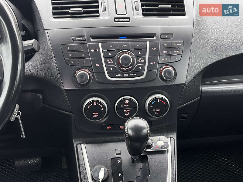 Минивэн Mazda 5 2010 в Киеве