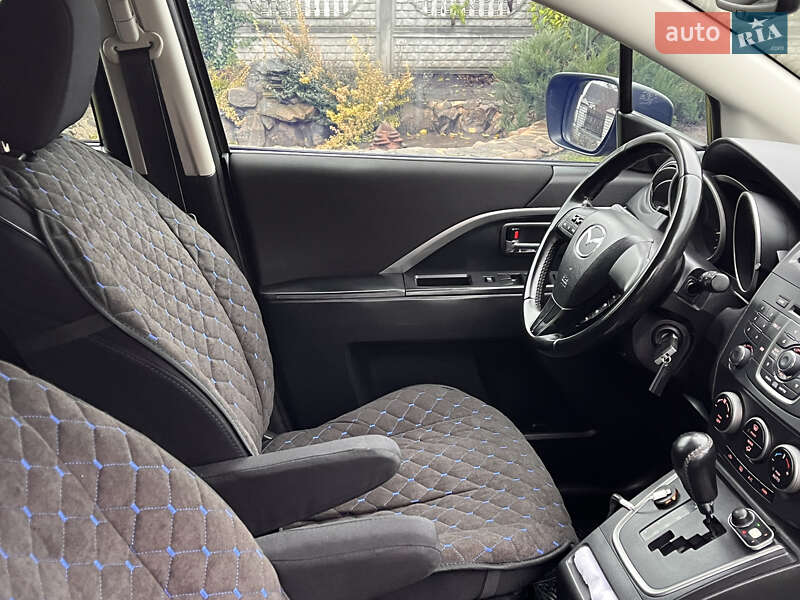 Минивэн Mazda 5 2010 в Киеве