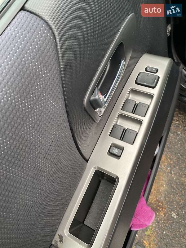 Мінівен Mazda 5 2008 в Косові фото 7 Мінівен Mazda 5 2008 в Косові