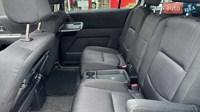 Мінівен Mazda 5 2010 в Івано-Франківську