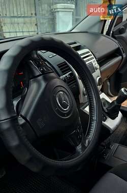 Минивэн Mazda 5 2005 в Николаеве