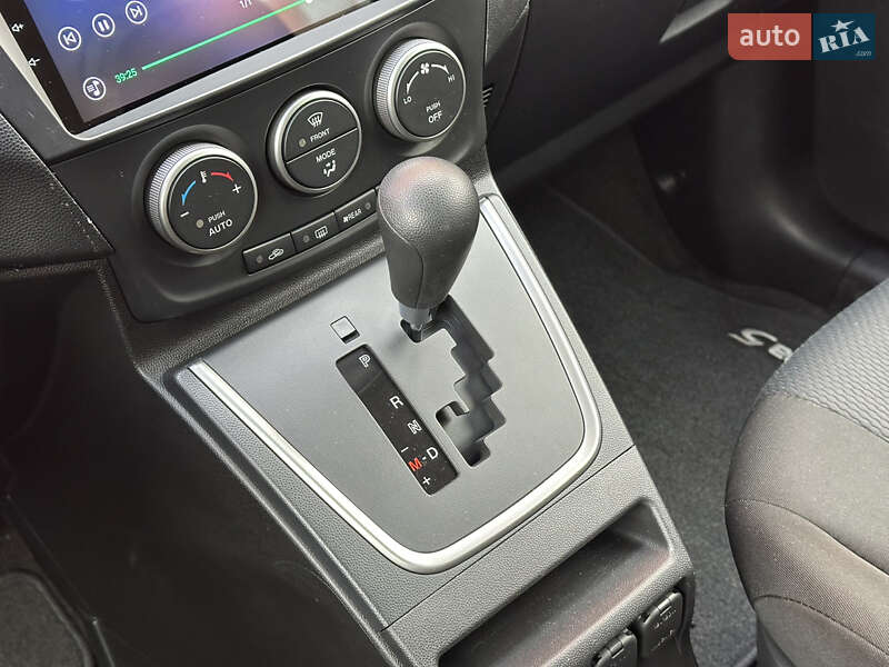 Минивэн Mazda 5 2015 в Киеве фото 12 Минивэн Mazda 5 2015 в Киеве