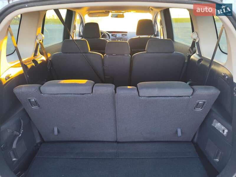 Мінівен Mazda 5 2011 в Білгороді-Дністровському