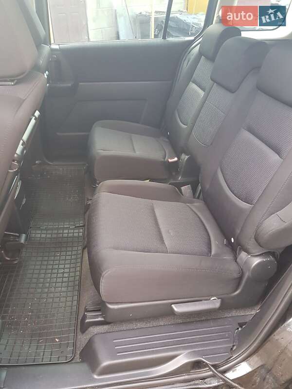 Мінівен Mazda 5 2010 в Житомирі