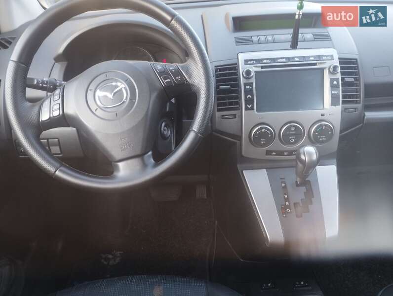 Минивэн Mazda 5 2008 в Житомире