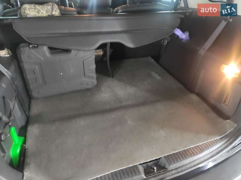 Минивэн Mazda 5 2009 в Житомире