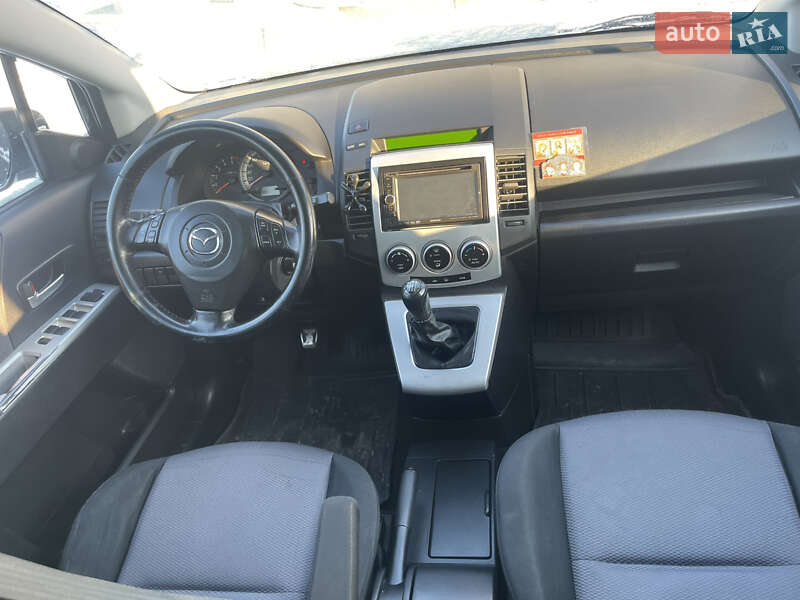 Минивэн Mazda 5 2007 в Черновцах