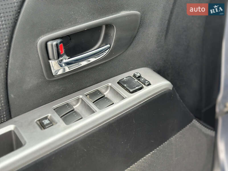 Мінівен Mazda 5 2010 в Дрогобичі фото 26 Мінівен Mazda 5 2010 в Дрогобичі