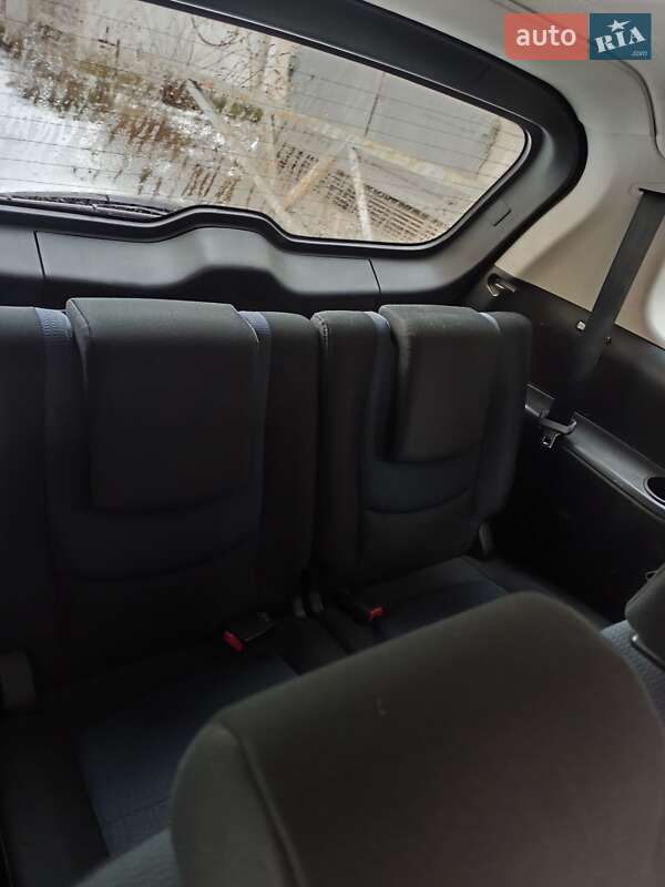 Минивэн Mazda 5 2007 в Харькове
