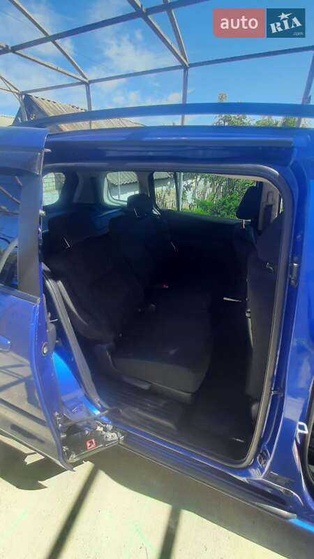 Мінівен Mazda 5 2008 в Миколаєві