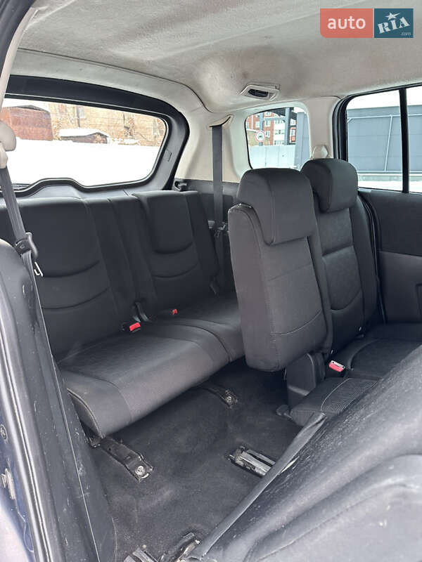 Минивэн Mazda 5 2008 в Киеве