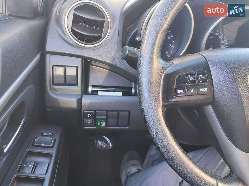 Минивэн Mazda 5 2012 в Киеве фото 4 Минивэн Mazda 5 2012 в Киеве