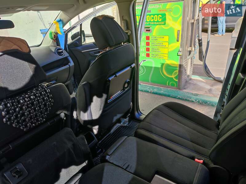 Минивэн Mazda 5 2012 в Киеве фото 37 Минивэн Mazda 5 2012 в Киеве