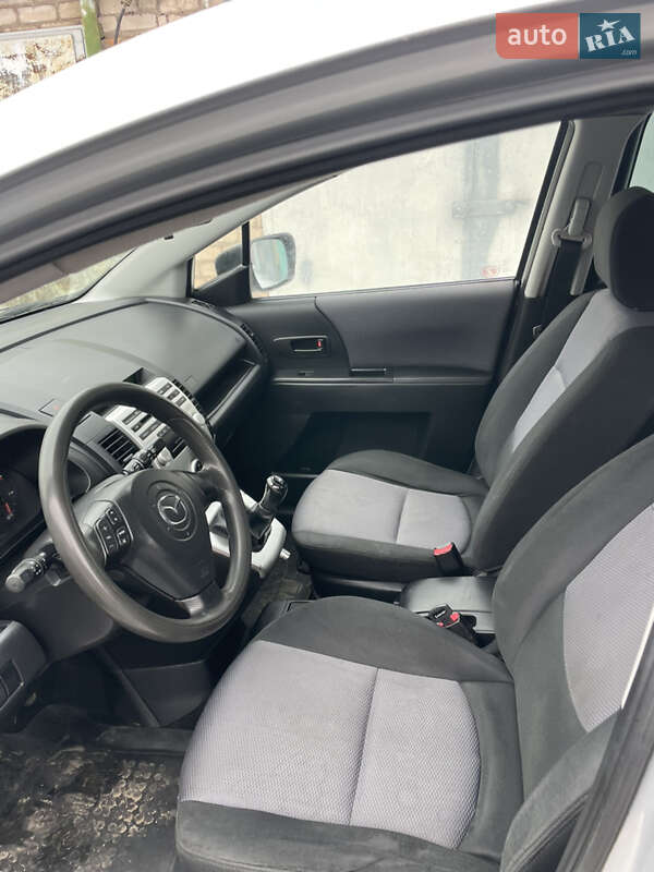 Минивэн Mazda 5 2007 в Кривом Роге