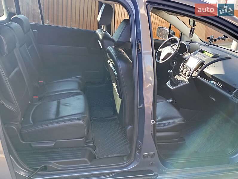 Минивэн Mazda 5 2010 в Калуше