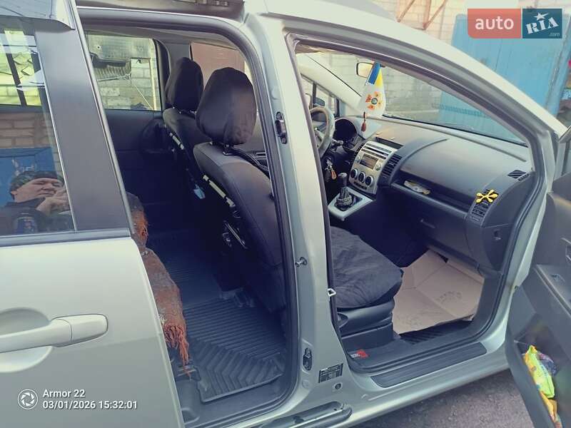 Минивэн Mazda 5 2005 в Петропавловке фото 4 Минивэн Mazda 5 2005 в Петропавловке