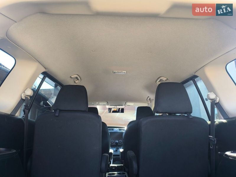 Минивэн Mazda 5 2014 в Черновцах