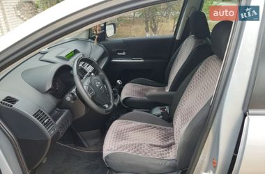 Минивэн Mazda 5 2010 в Ахтырке