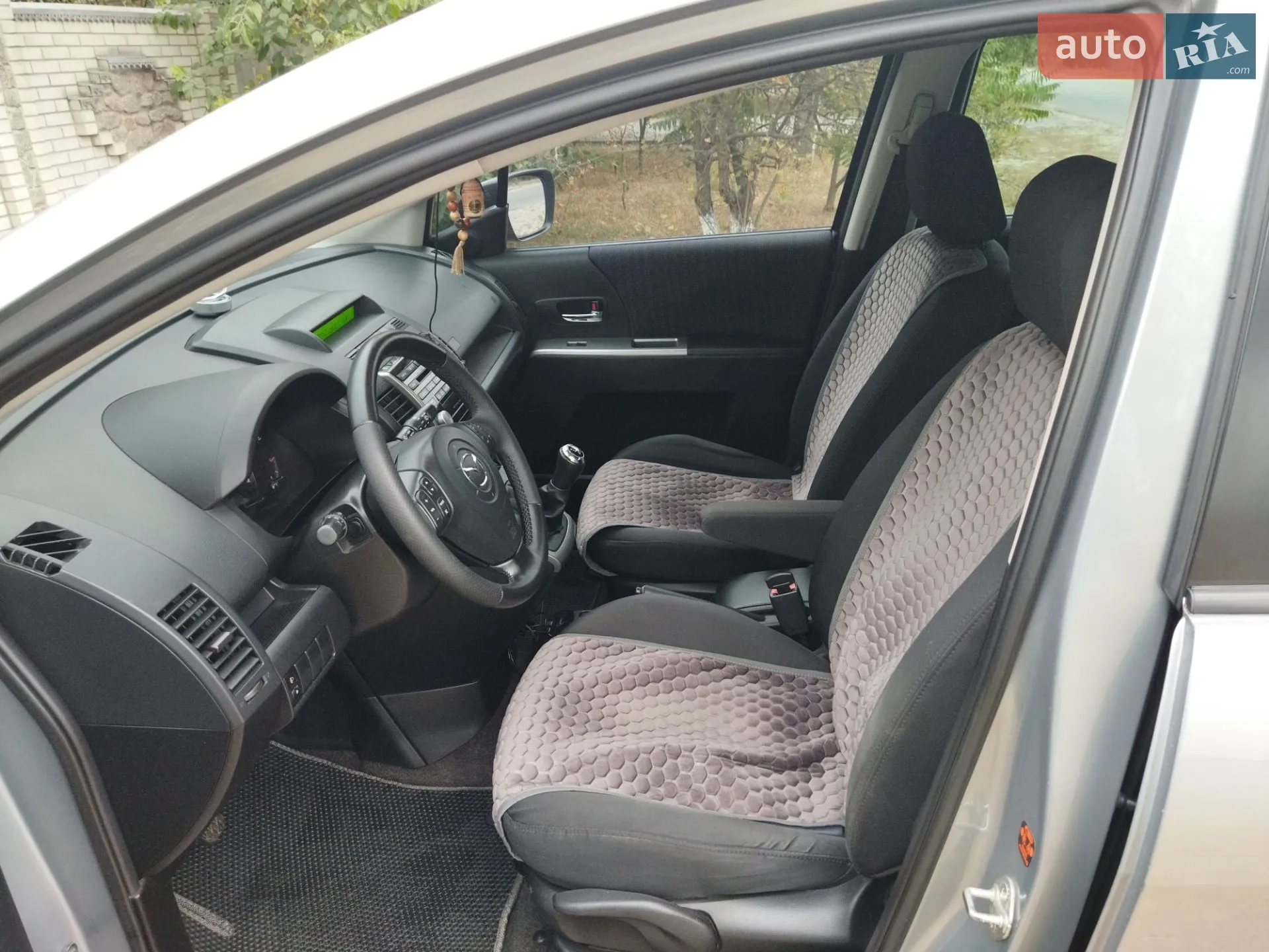 2010 Mazda 5 - мініатюра 9