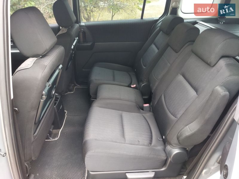 Минивэн Mazda 5 2010 в Ахтырке