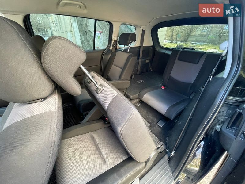 Мінівен Mazda 5 2007 в Києві