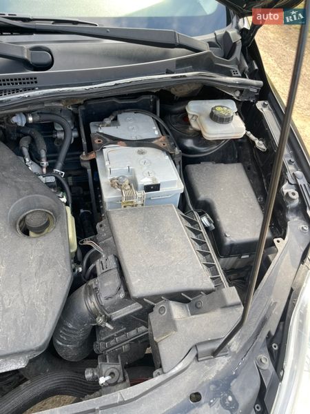 Минивэн Mazda 5 2007 в Черновцах