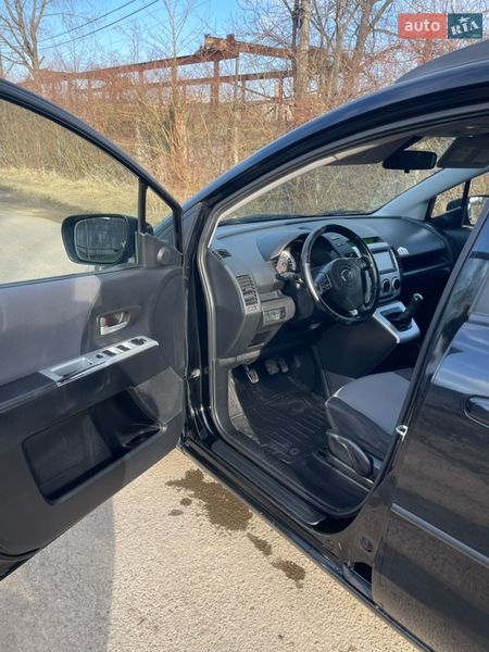 Минивэн Mazda 5 2007 в Черновцах