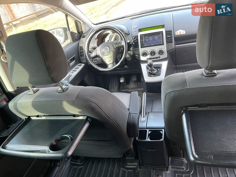 Минивэн Mazda 5 2007 в Черновцах