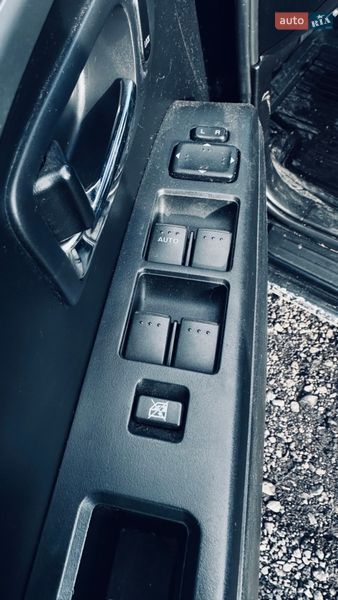 Минивэн Mazda 5 2015 в Харькове