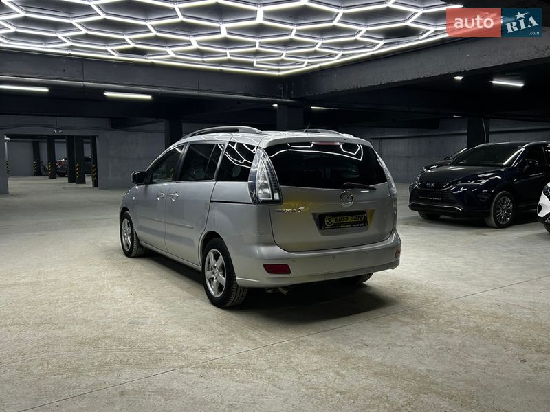 Минивэн Mazda 5 2009 в Черновцах