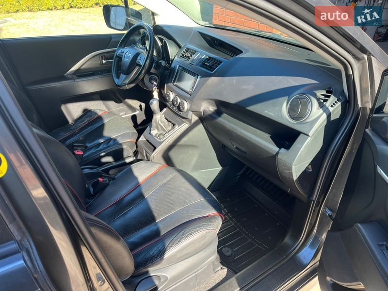 Минивэн Mazda 5 2011 в Чигирине