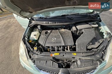Минивэн Mazda 5 2006 в Киеве