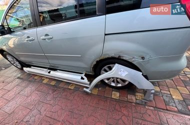 Минивэн Mazda 5 2006 в Киеве