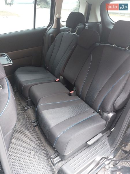 Минивэн Mazda 5 2011 в Киеве