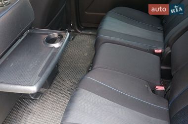 Минивэн Mazda 5 2011 в Киеве